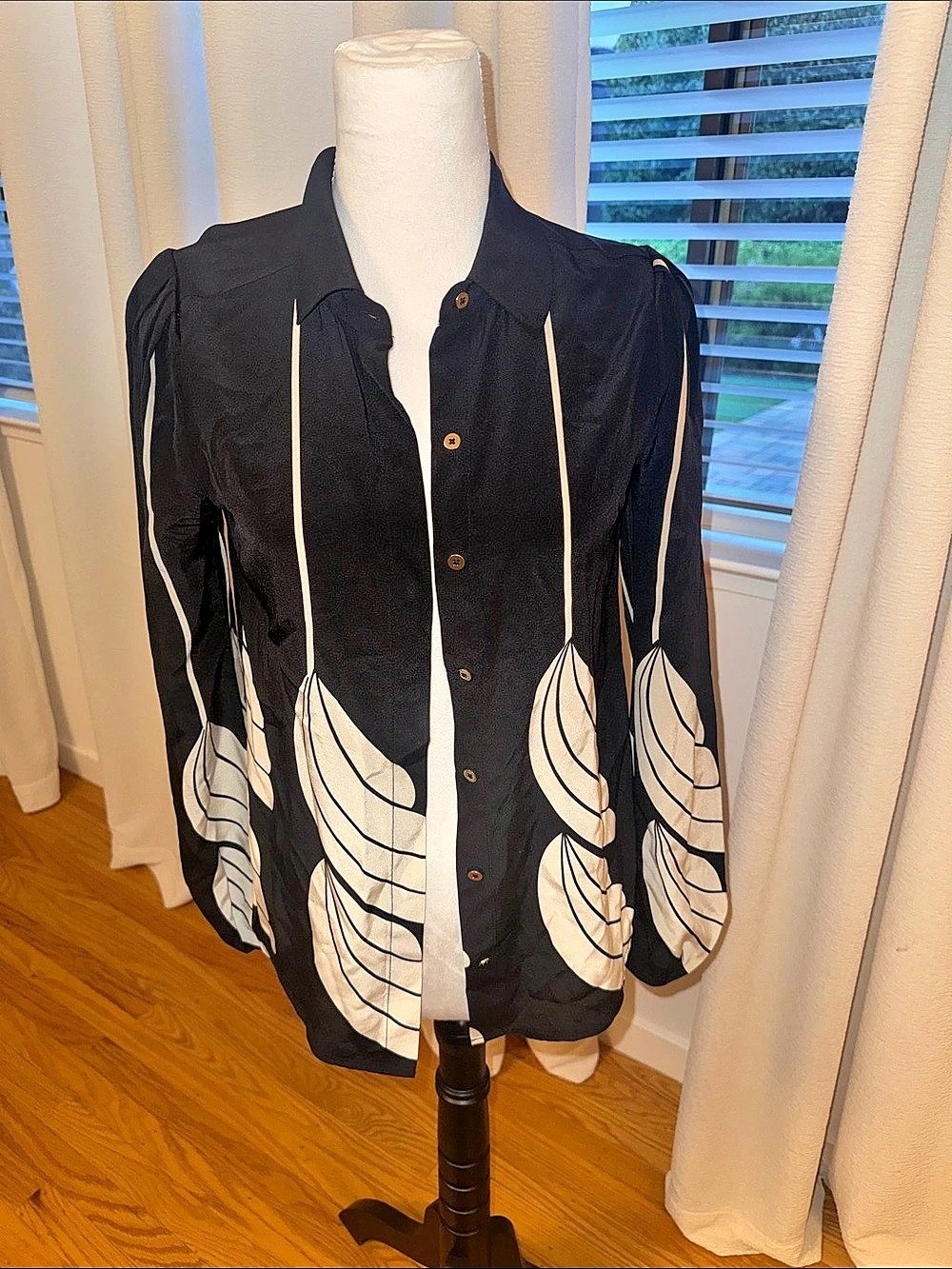 Diane von Furstenberg Black & White Printed Button Down